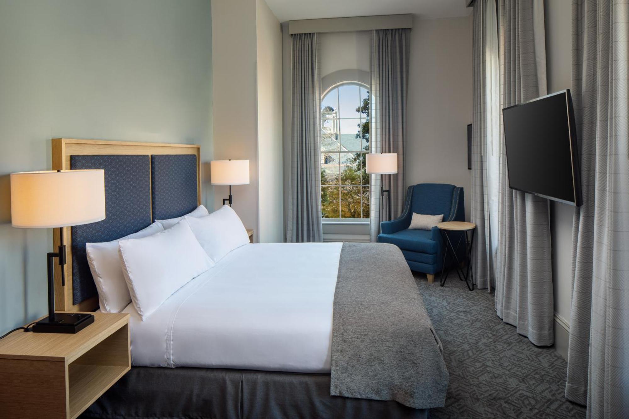 Hotel Ursa Orono Bagian luar foto